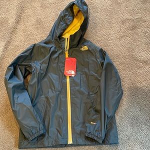 Boys rain jacket. The North Face size L (14/16) NWT